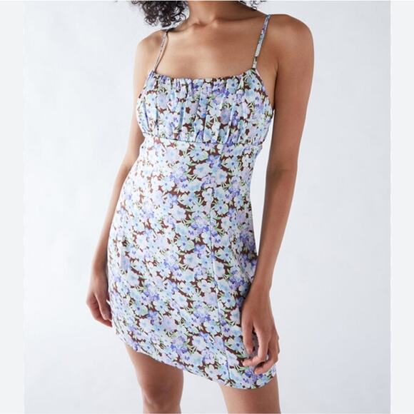 La Hearts Dresses & Skirts - LA Hearts Shirred Satin Dress